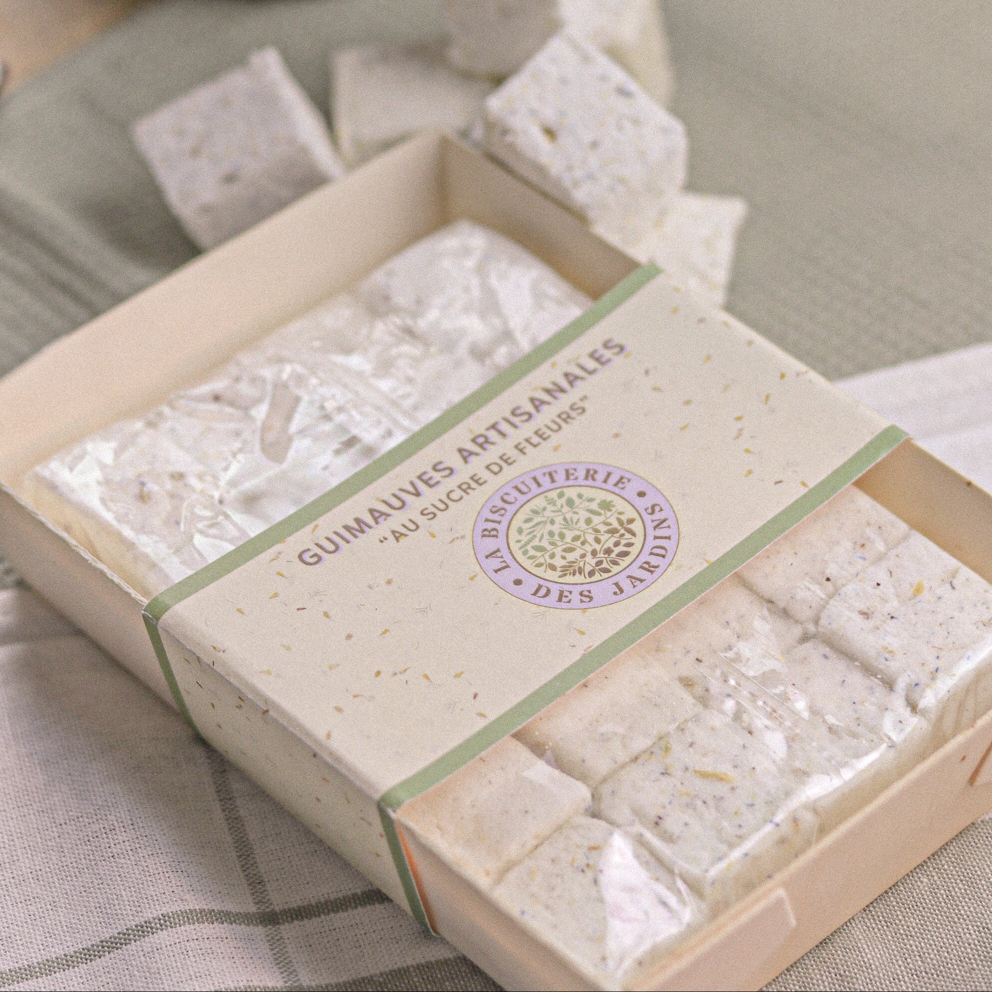 Caissette de Guimauves artisanales - Sucre de fleurs